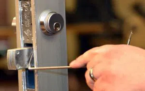 Indianapolis Lock And Locks Indianapolis, IN 317-564-2446 - 9a-Emergency-Locksmith